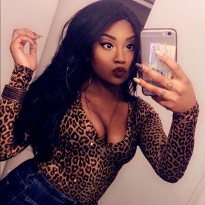 Meet your Posher, Whitney